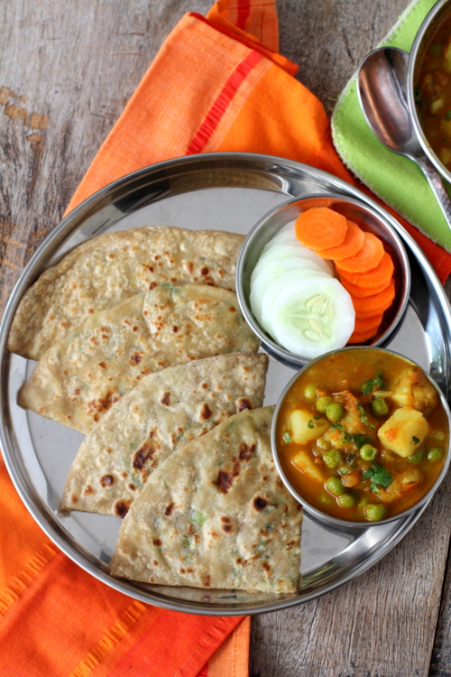 Aloo Matar - Recipe of Aloo Matar Curry - Easy Vegetarian Curry