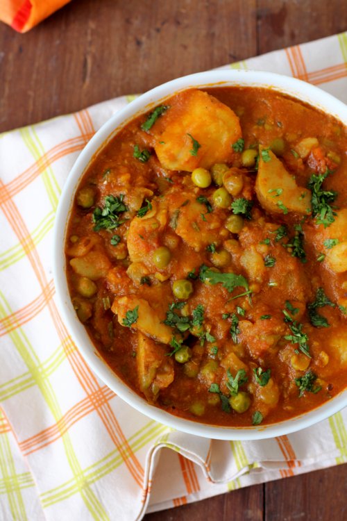 Banarasi Aloo Matar Sabji - Simple Sabji Recipes with potato and peas